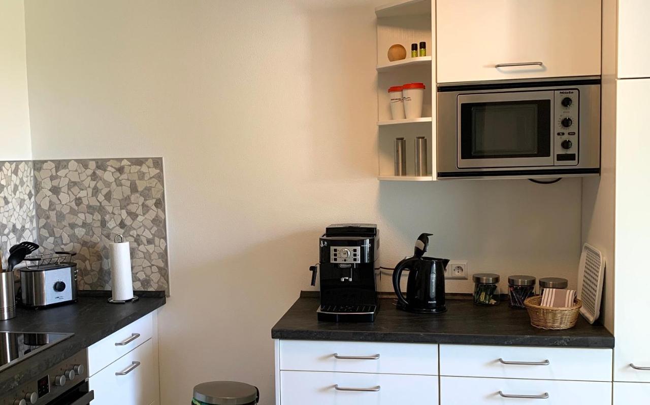 Apartment Naehe Ettlingen - 15 Min Zur Messe Karlsruhe Malsch  Exteriör bild